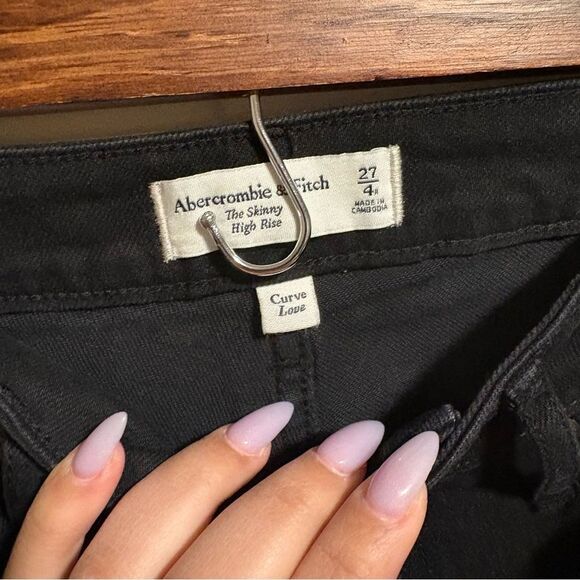NWT Abercrombie & Fitch Curve Love High Rise Skinny Jean Black- Size 4 (27R) - Picture 6 of 8